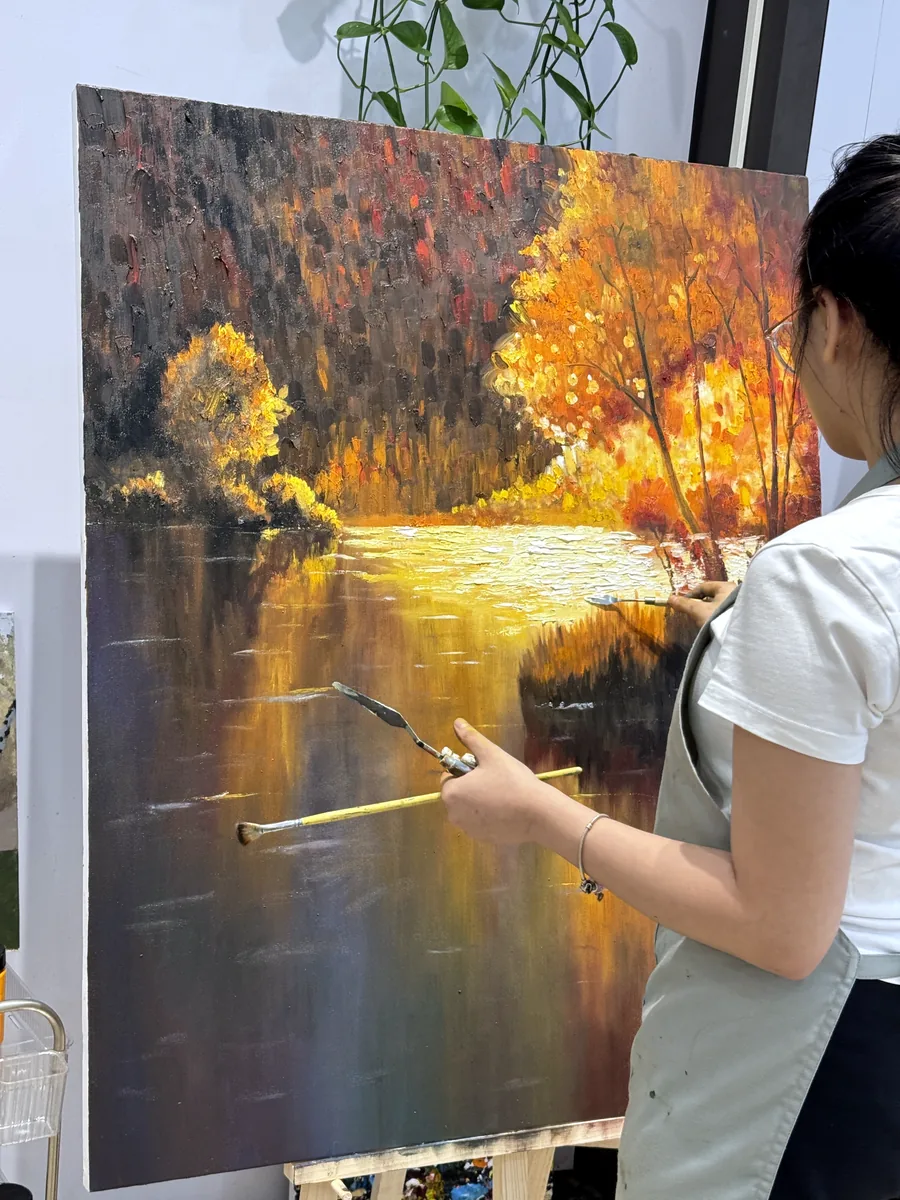 Học viên JoiArt Studio vẽ tranh sơn dầu hoàng hôn trên sông